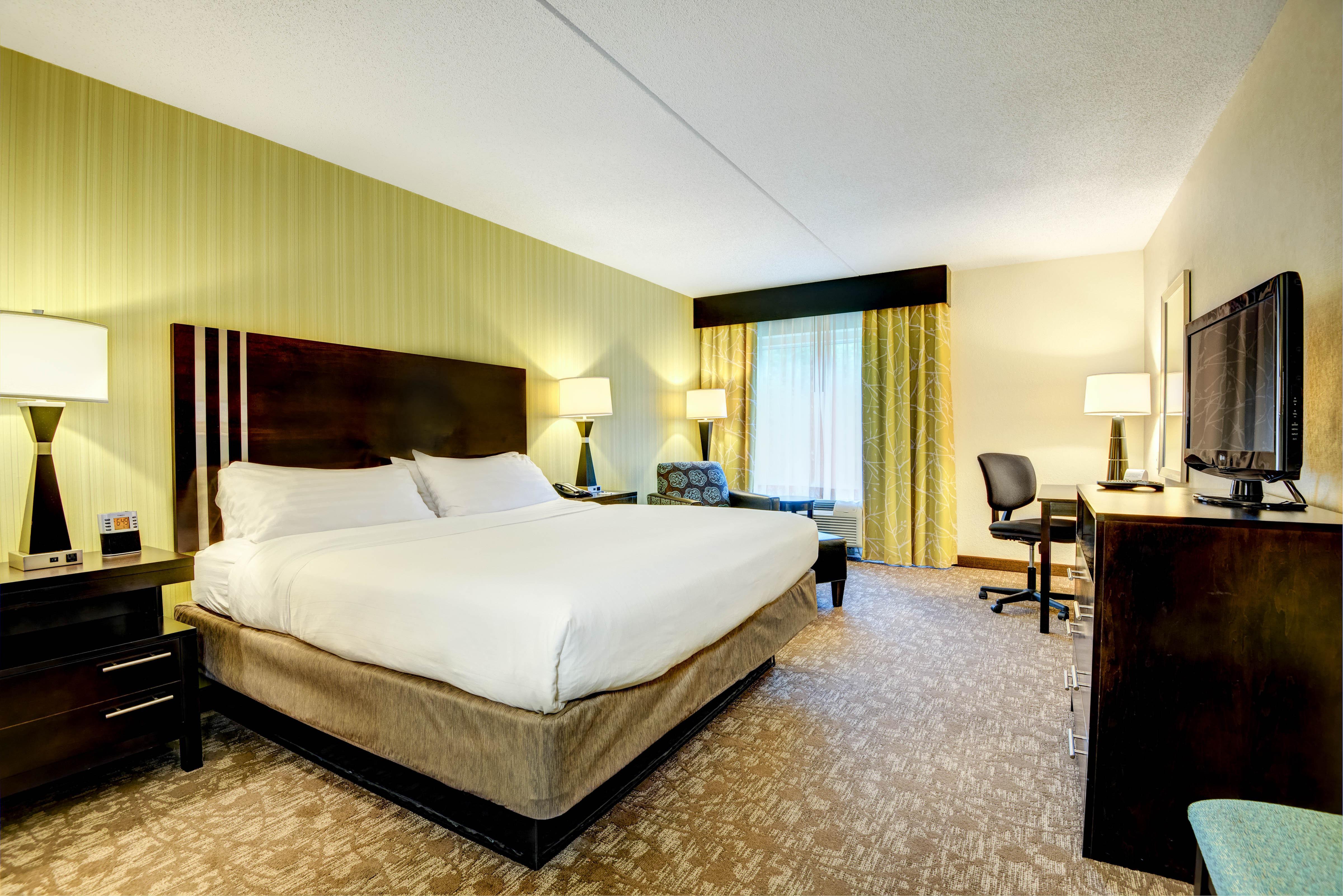 Holiday Inn Express - Neptune By Ihg Bagian luar foto