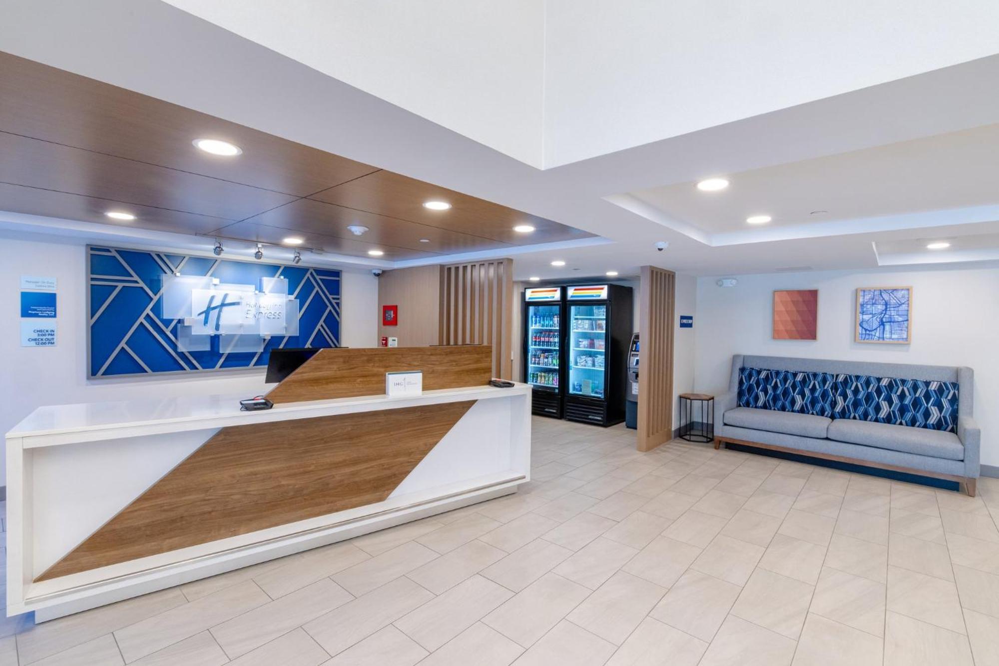 Holiday Inn Express - Neptune By Ihg Bagian luar foto