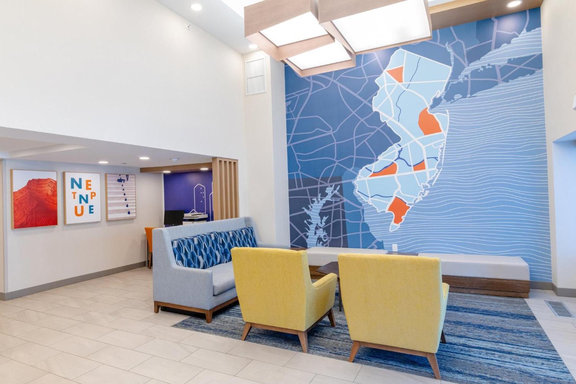 Holiday Inn Express - Neptune By Ihg Bagian luar foto